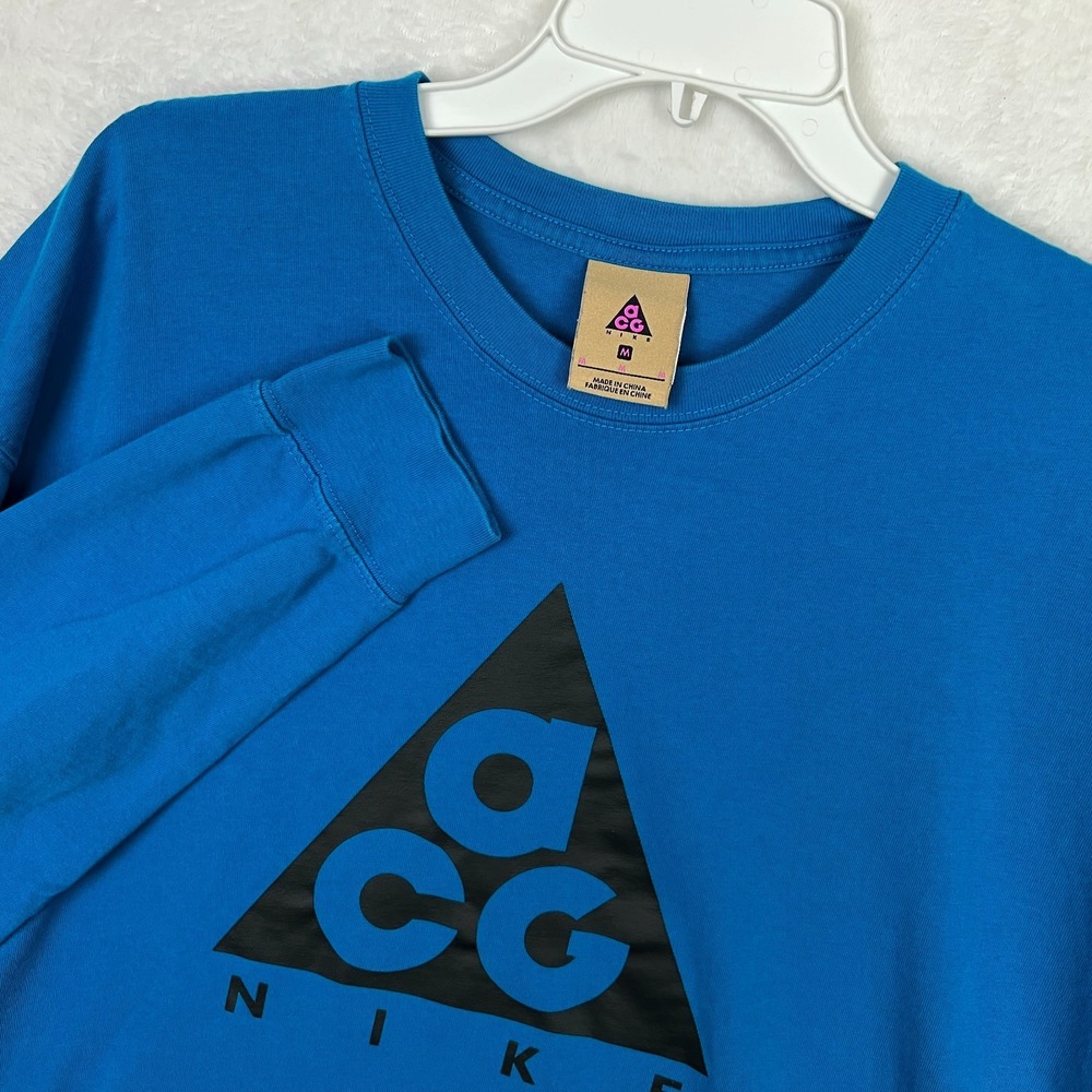 Nike ACG Long Sleeve‎ Shirt Mens Medium Royal Blue Crewneck Logo BQ3457-411